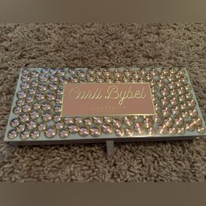 Anastasia BH eyeshadow palette